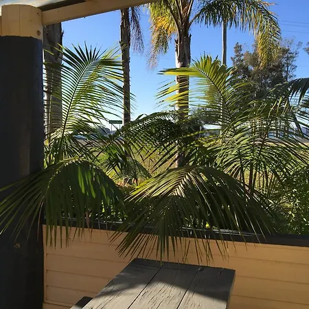 Caseys Beach Holiday Park Sunshine Bay Exterior photo