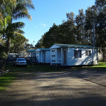 Caseys Beach Holiday Park Sunshine Bay Exterior photo
